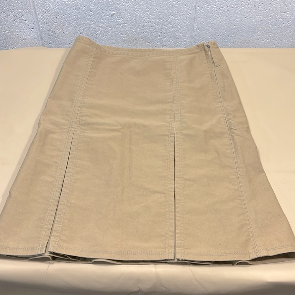 BURBERRY Tan Pleated Midi Skirt